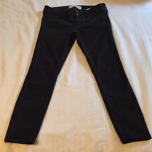 Velvet Hollister Crop jeans 🖤 used once
